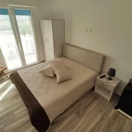 Casa Al Mare Per Zeus شقة