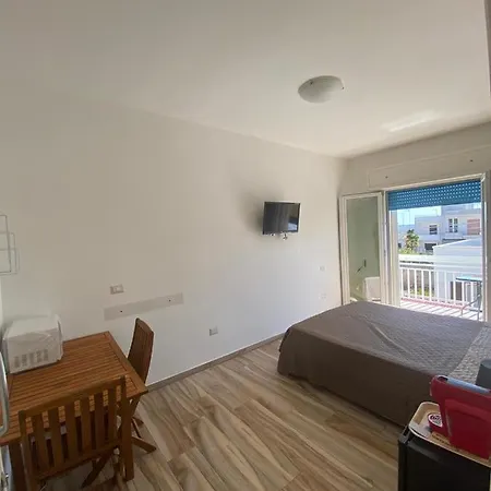 Casa Al Mare Per Vacanza Zeus Apartment *